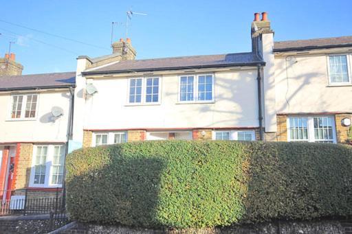 Tooting Lodge London - Cosy 2 Bedroom House With Garden, 5 Mins Walk To Tube Station Экстерьер фото